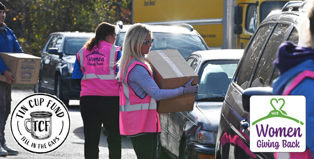 volunteers delivering boxes