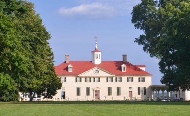 Mount vernon mansion of the first president of US, George Washington.